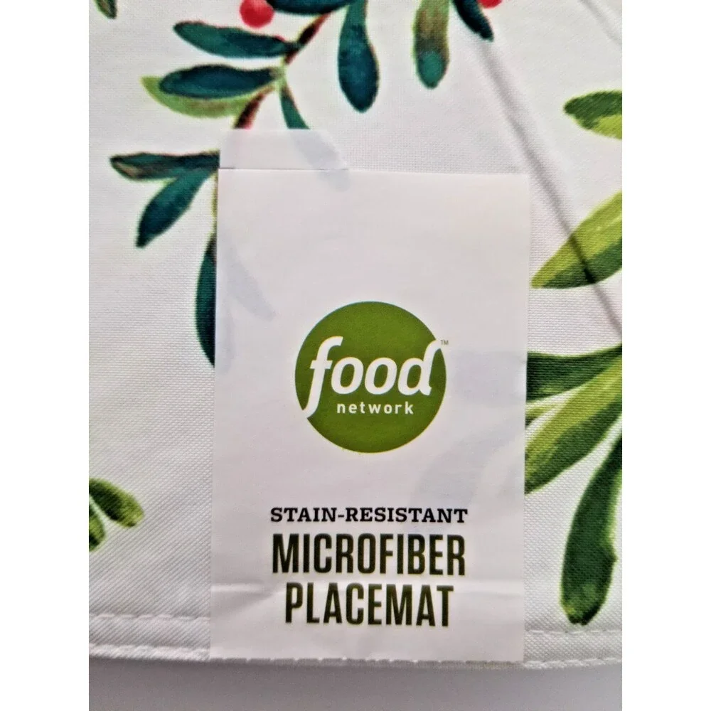 Food Network Placemats Stain-Resistant Holiday Poinsettias Set of 4 New Tags